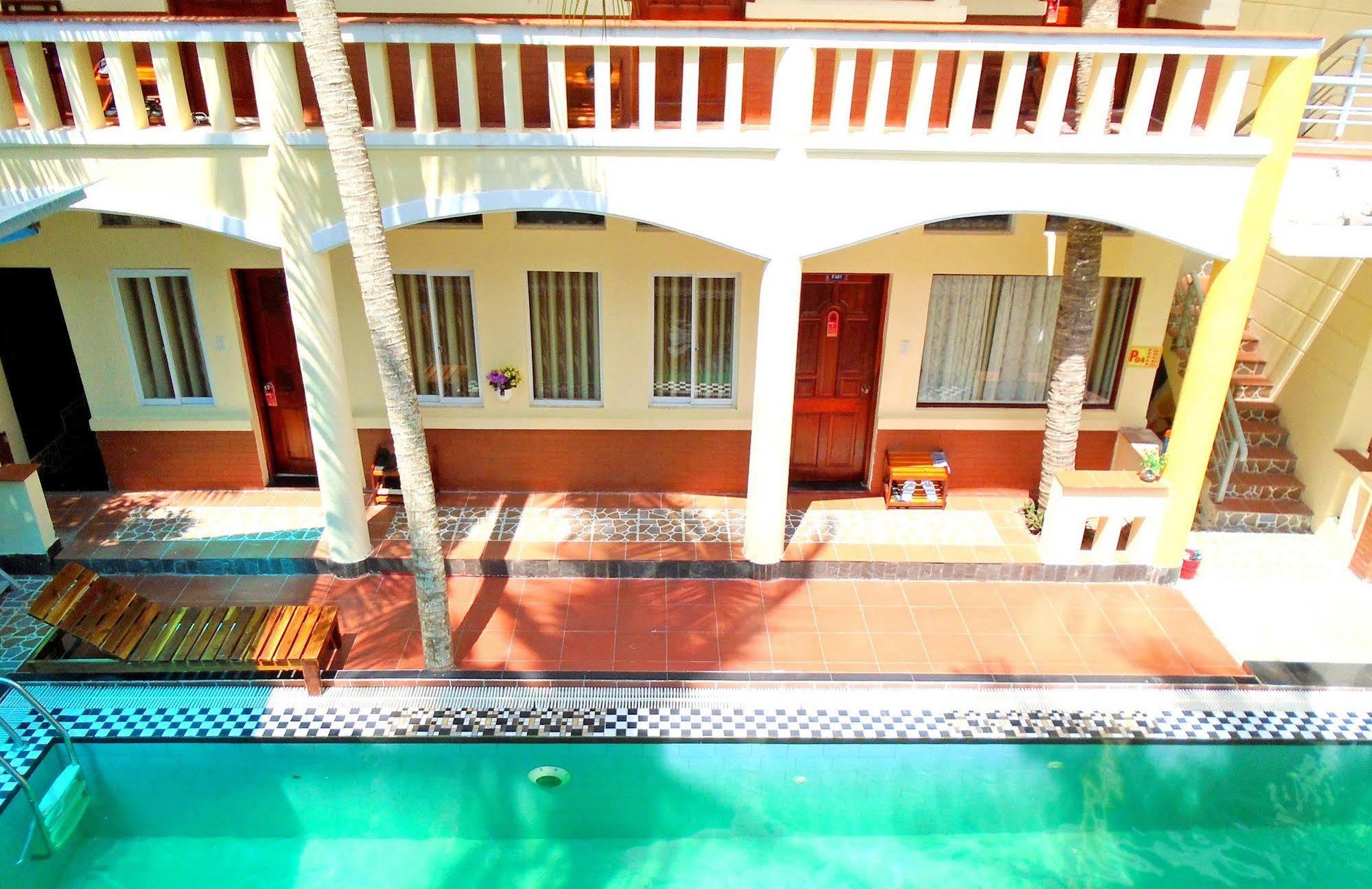 Oyo 614 Phu Quy Resort Екстериор снимка